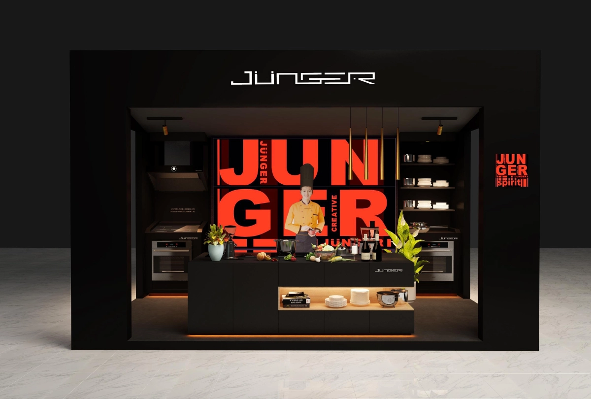 Hòa cùng không khí mua sắm tấp nập tại Roadshow Junger